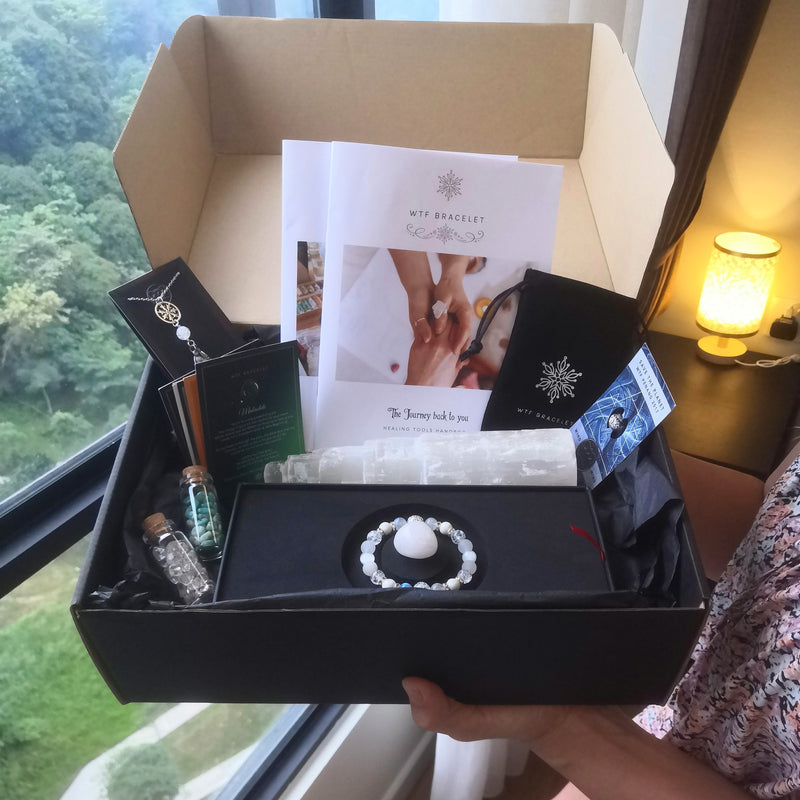 Crystal Healing & Manifesting Box 2